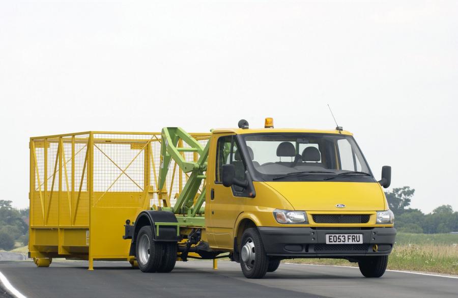  Ford Transit 2000 года  (фото 45 из 109)